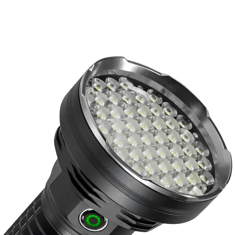 Lampe torche très puissante
