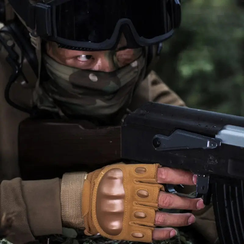 Mitaine militaire résistante femme