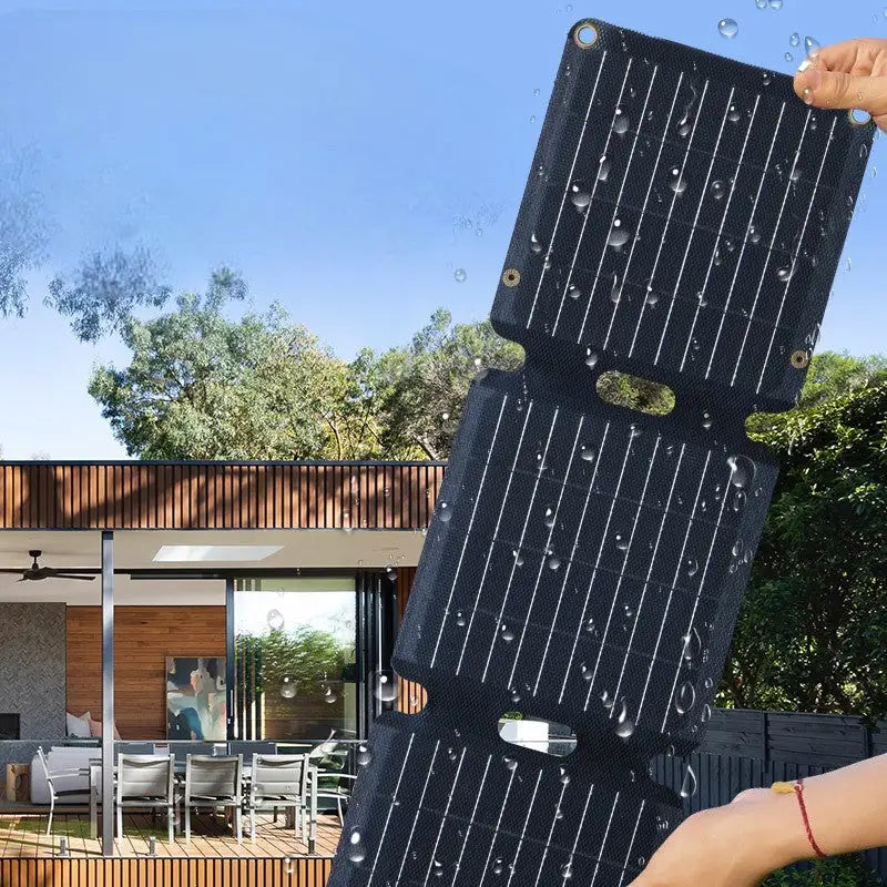 Panneau solaire autonomie randonnée léger