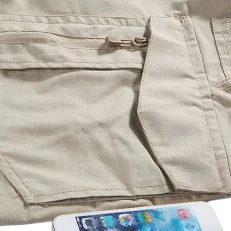 Pantalon de treillis militaire