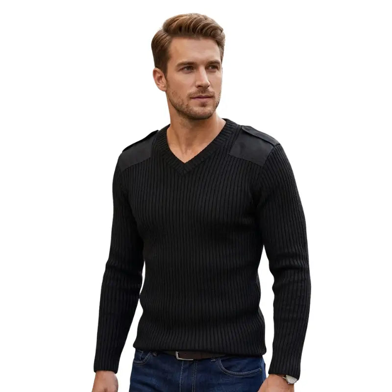 Pull motif militaire