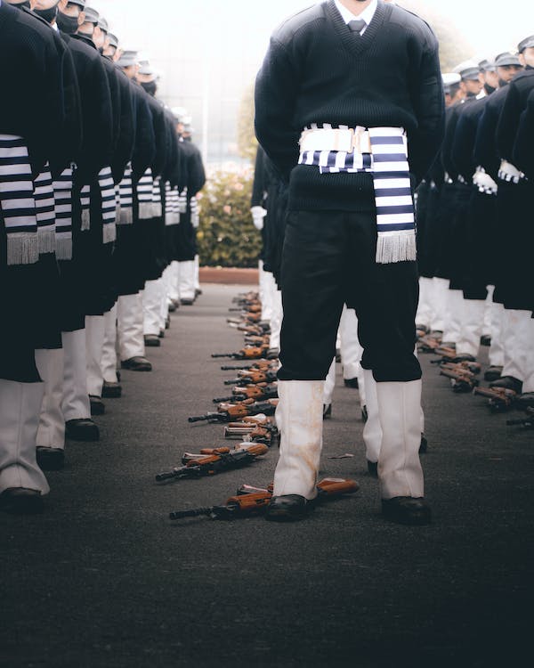 quel-est-l-origine-du-mot-militaire