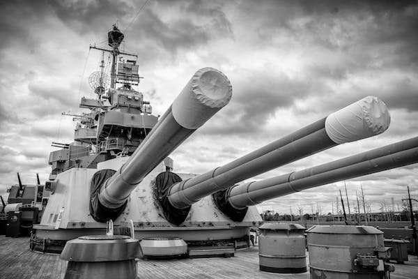 quel-est-le-plus-grand-navire-de-guerre-du-monde