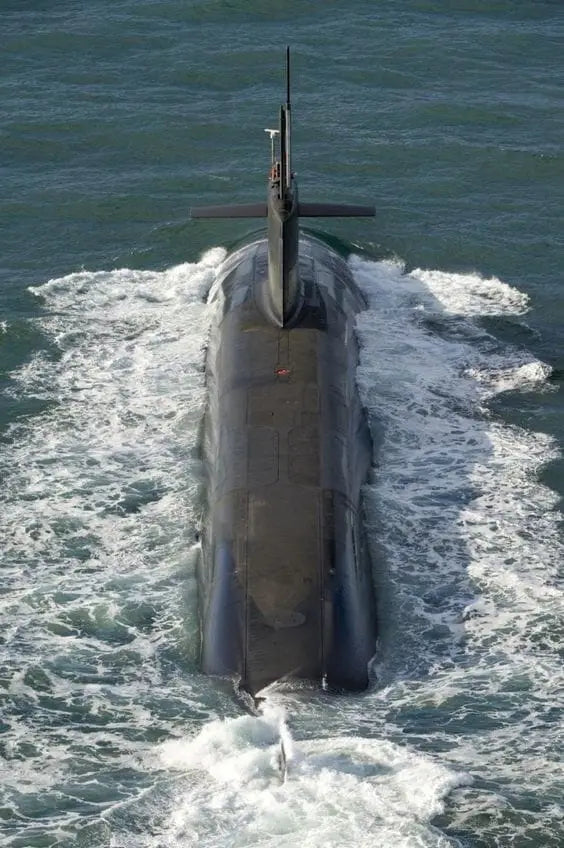 quel-grade-pour-commander-un-sous-marin