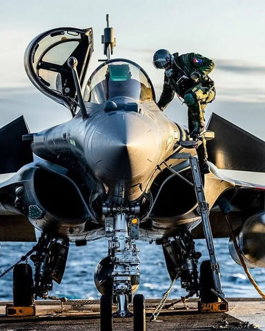 Qui a le plus d'avions de chasse ?