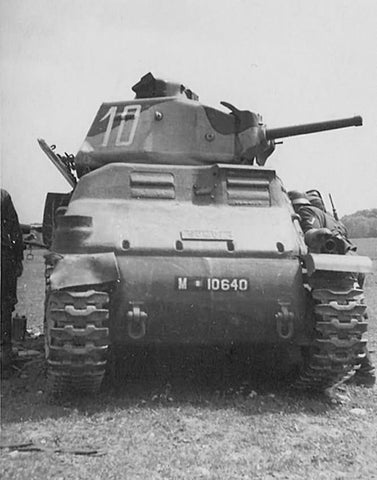 Qui est le créateur de l’armée ?