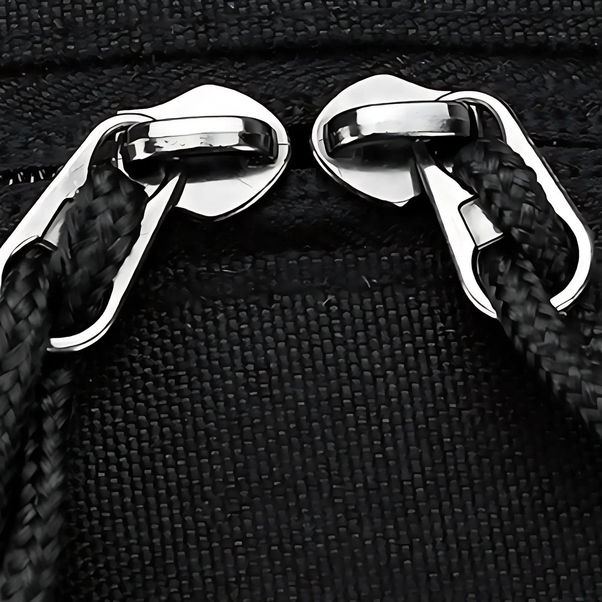 Sac noir militaire