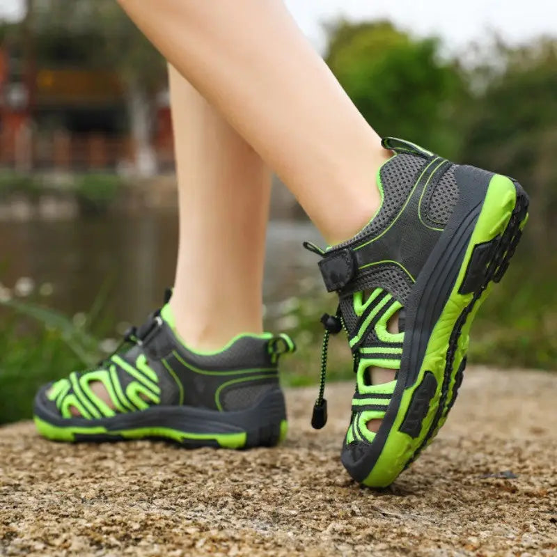 Sandales trekking bout fermé femme