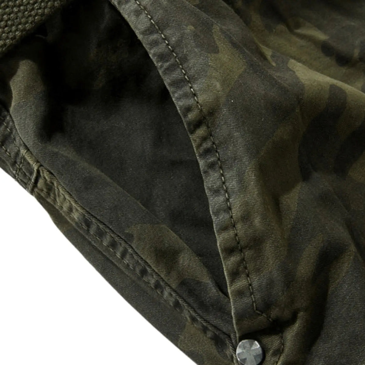 Short camouflage militaire