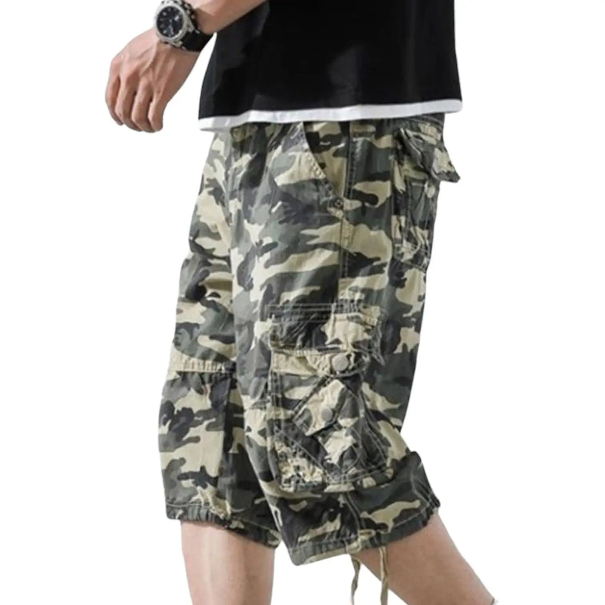 Short camouflage militaire