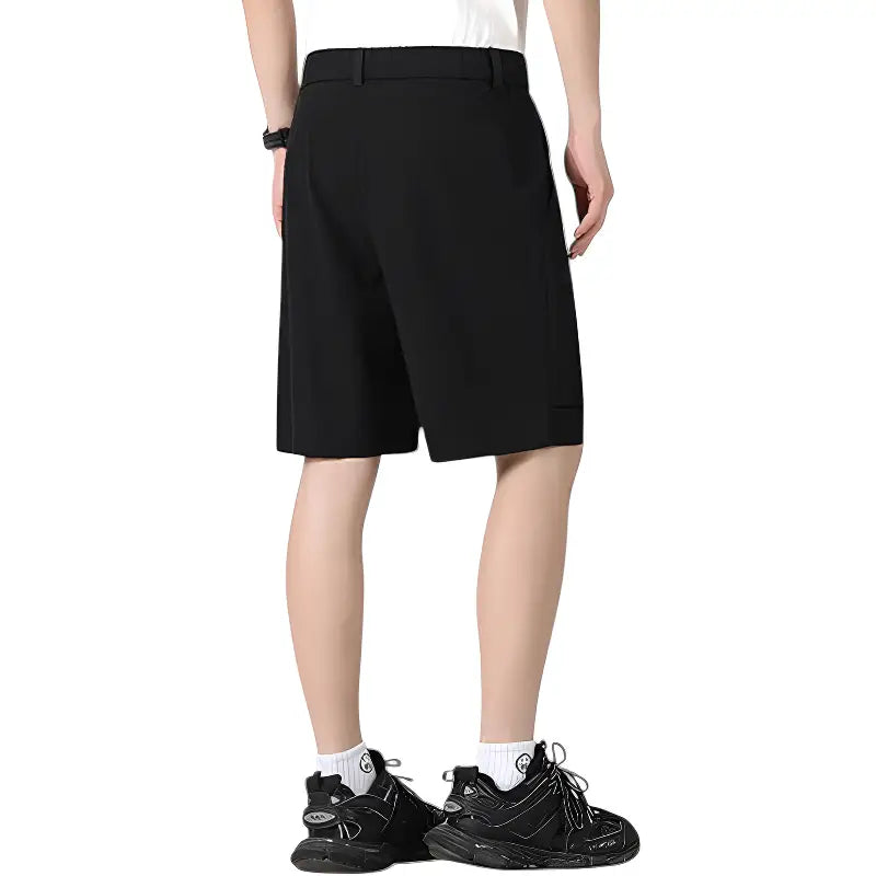 Short randonnée homme aventure