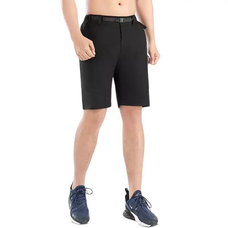 Short randonnée homme sport nature