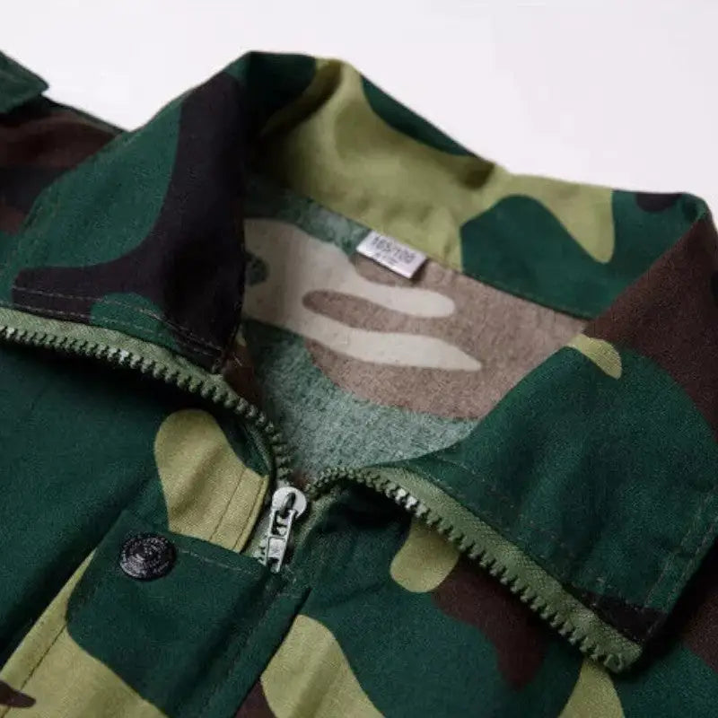 Tenue militaire treillis