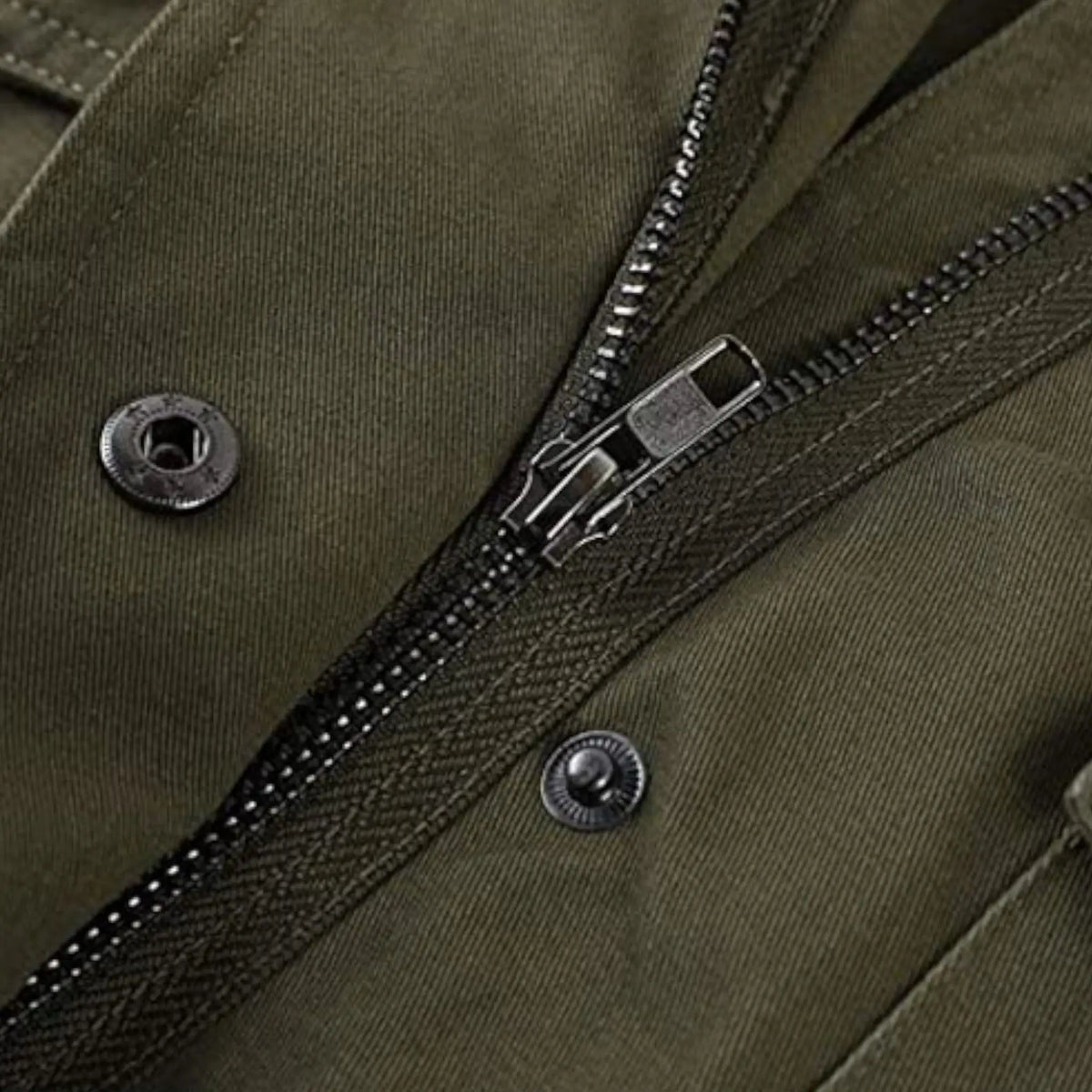 Veste style militaire femme kaki multi-poches cintrée
